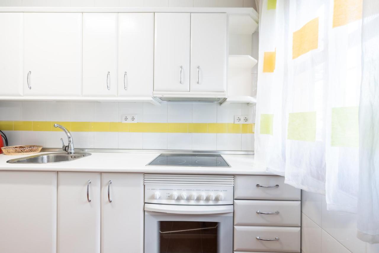 Holi-Rent Procurador Appartement Sevilla Buitenkant foto
